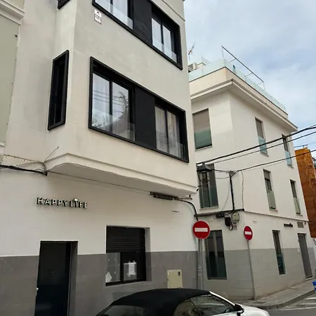 Happy Life Aparthotel
