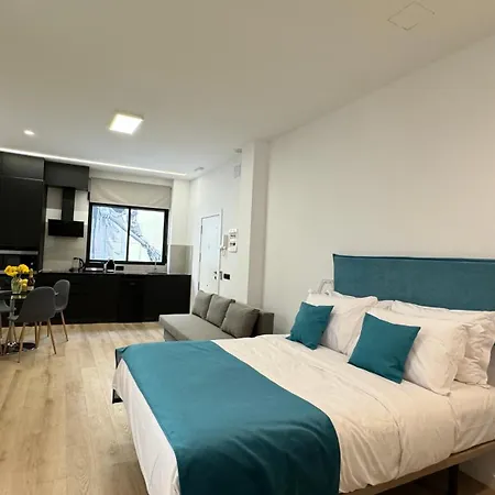 Happy Life Lejlighedshotel 5*