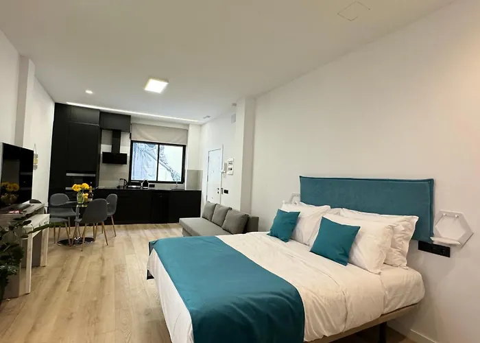 Happy Life Hotel apartamentowy 5*